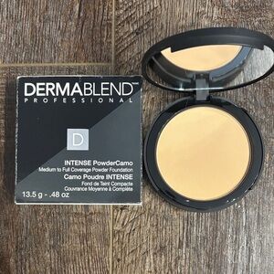 Dermablend Intense PowderCamo Foundation